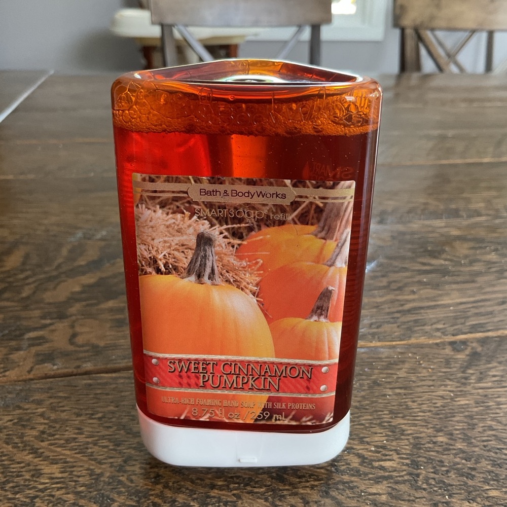 Bath & Body Works SWEET CINNAMON PUMPKIN Smart Soap Refill Foaming Hand Soap NEW